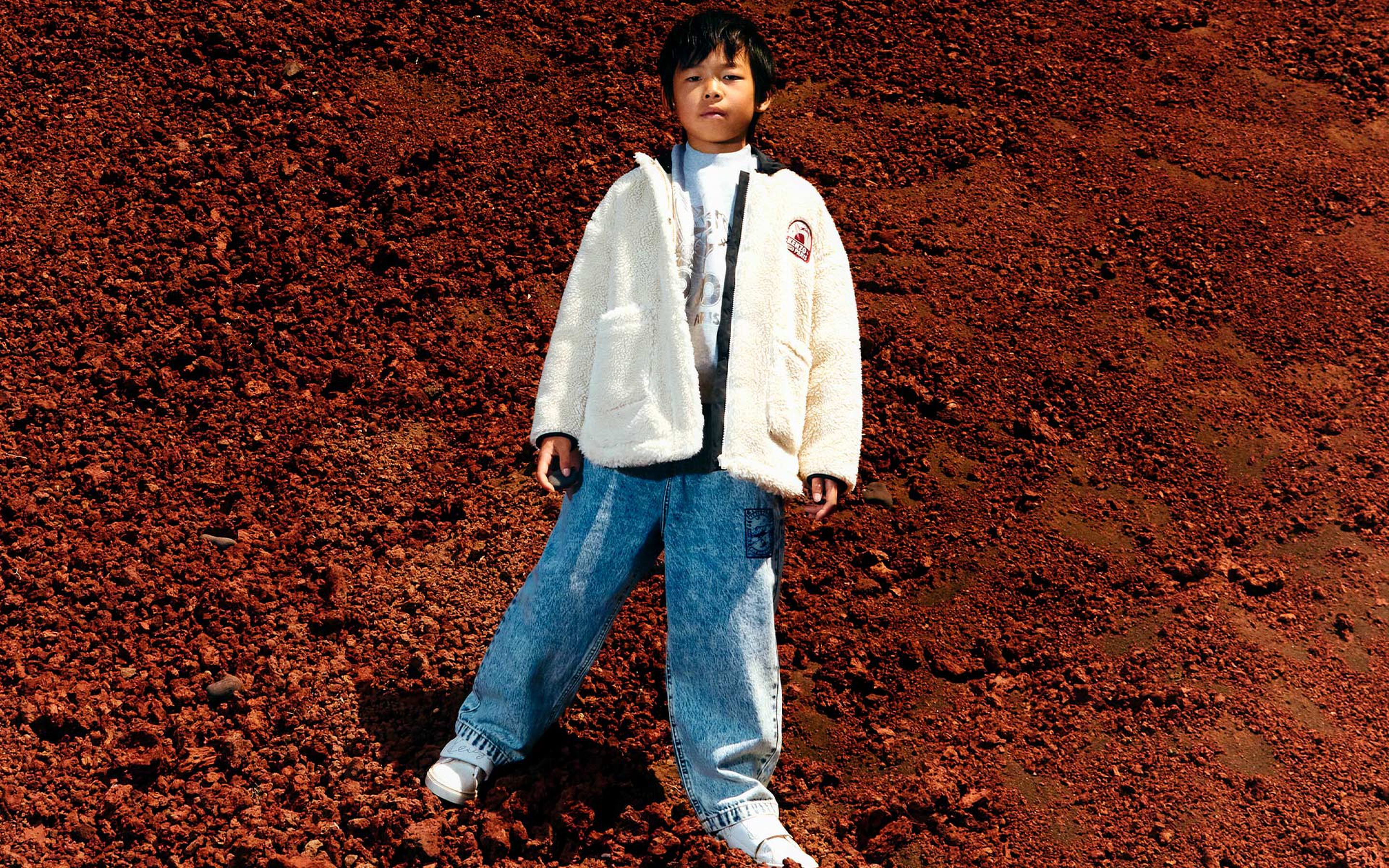 Die Hosen der Marke KENZO KIDS bei Kids around