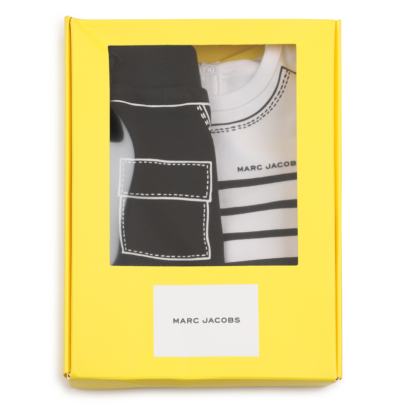 SET AUS T-SHIRT UND SHORTS MARC JACOBS 
                        UNISEX