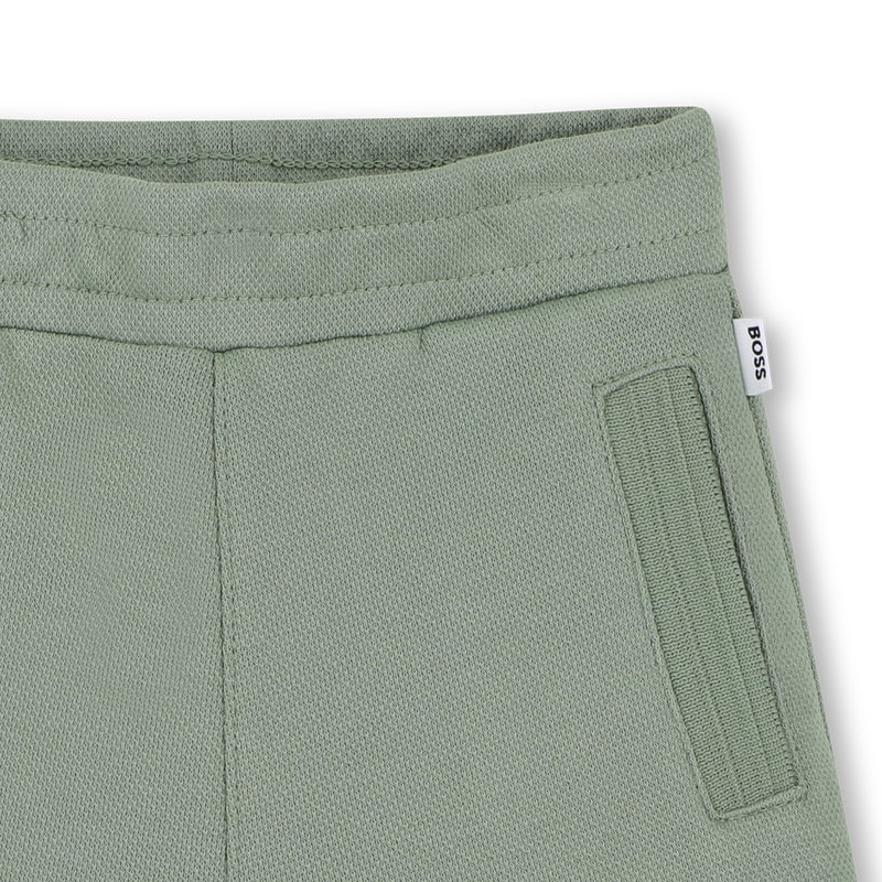 SET AUS T-SHIRT UND BERMUDASHORTS BOSS 
                        JUNGE