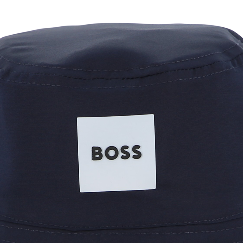 REVERSIBLER BOB BOSS 
                        JUNGE