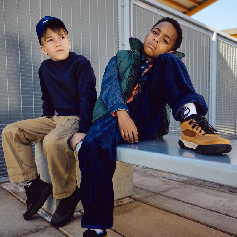 Wendbare &auml;rmellose Daunenjacke TIMBERLAND 
                        JUNGE