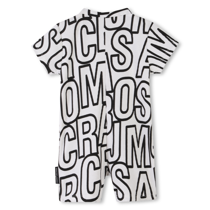 Kurzstrampler mit Print MARC JACOBS 
                        UNISEX