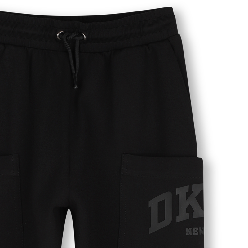 Weit geschnittene Hose DKNY 
                        JUNGE