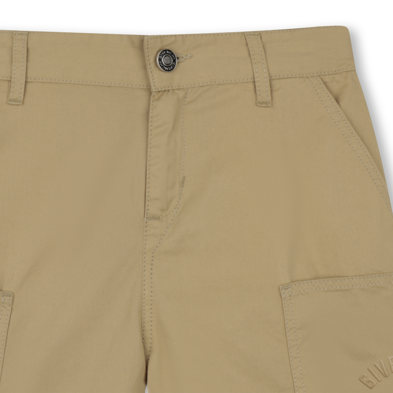 SHORTS MIT DETAILS GIVENCHY 
                        JUNGE