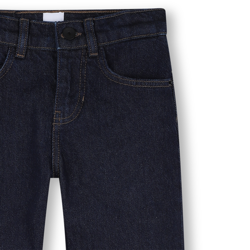 JEANS MIT NORMALER PASSFORM BOSS 
                        JUNGE