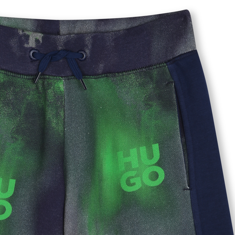 Joggingshorts mit Muster HUGO 
                        JUNGE