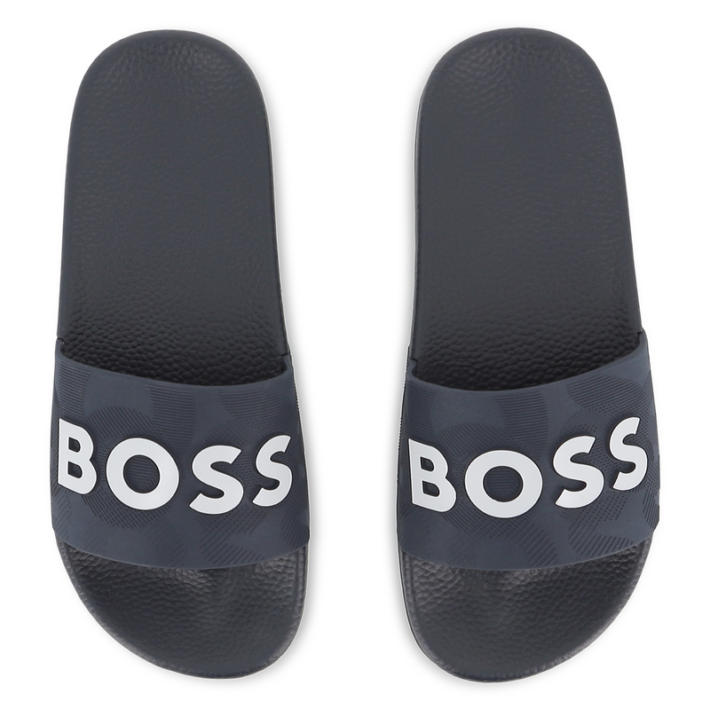 Signierte folien BOSS 
                        JUNGE