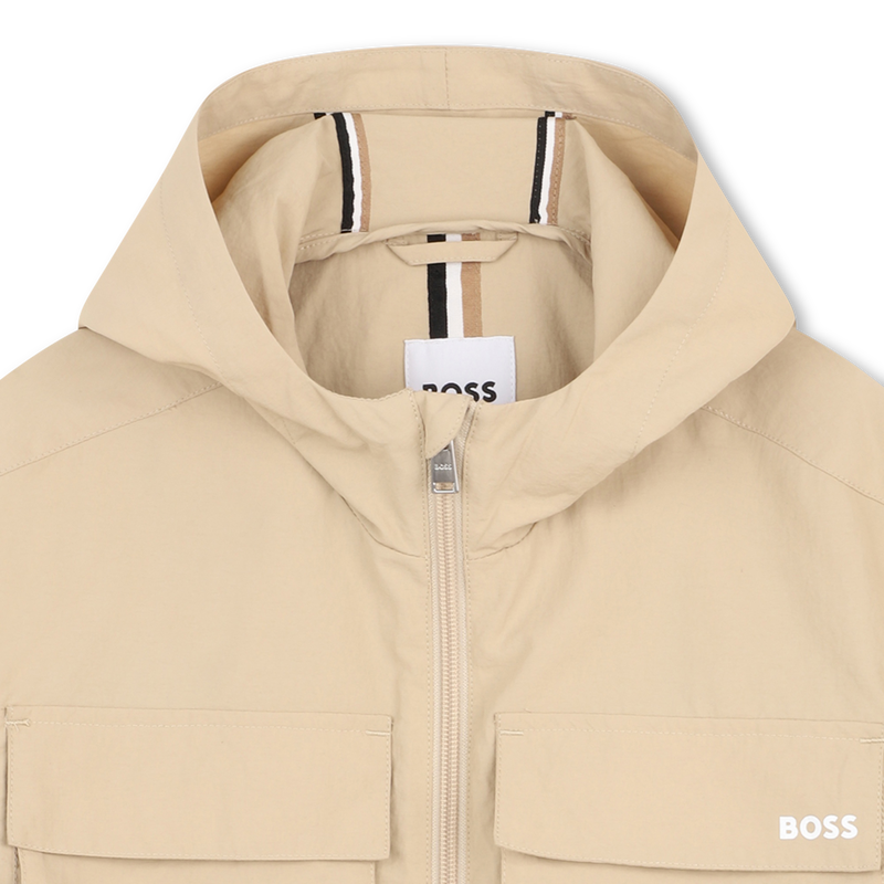 WINDJACKE MIT KAPUZE BOSS 
                        JUNGE