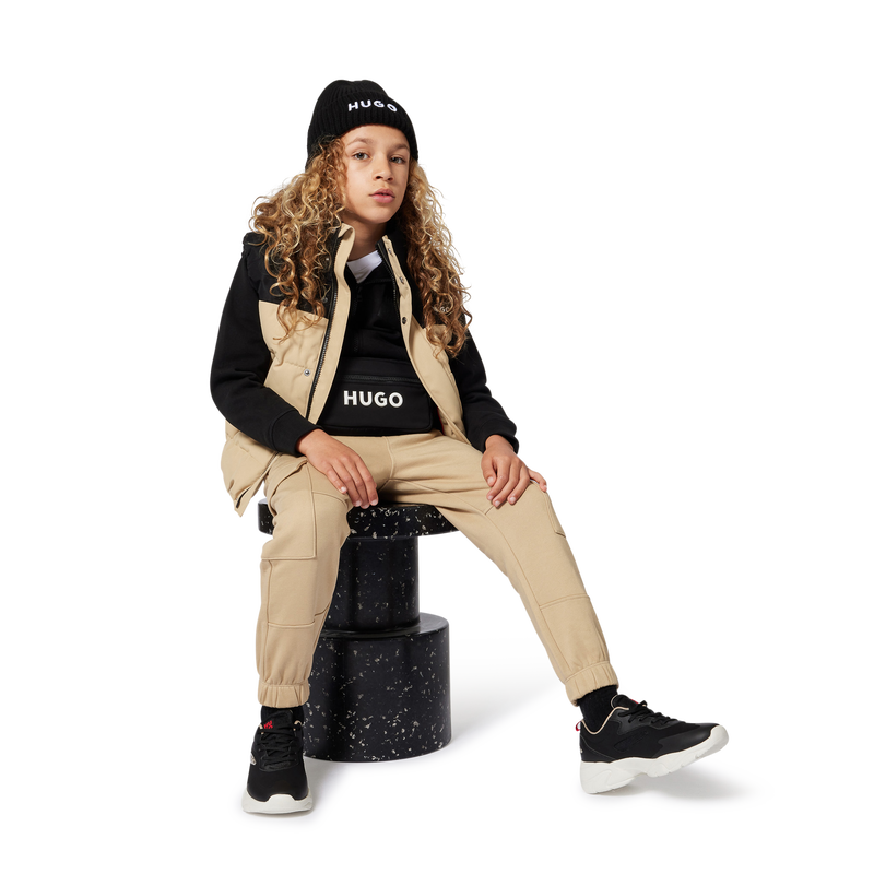 Gestrickte M&uuml;tze HUGO 
                        UNISEX