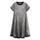 Kurz&auml;rmeliges Plissee-Kleid DKNY 
                    M&Auml;DCHEN
