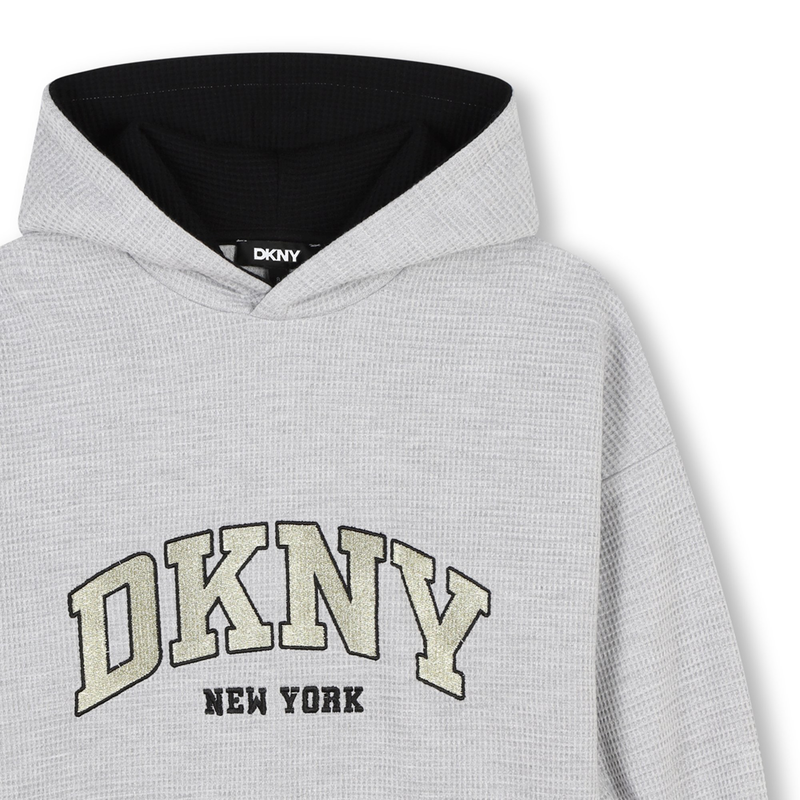 Kapuzenkleid mit Logo DKNY 
                        M&Auml;DCHEN