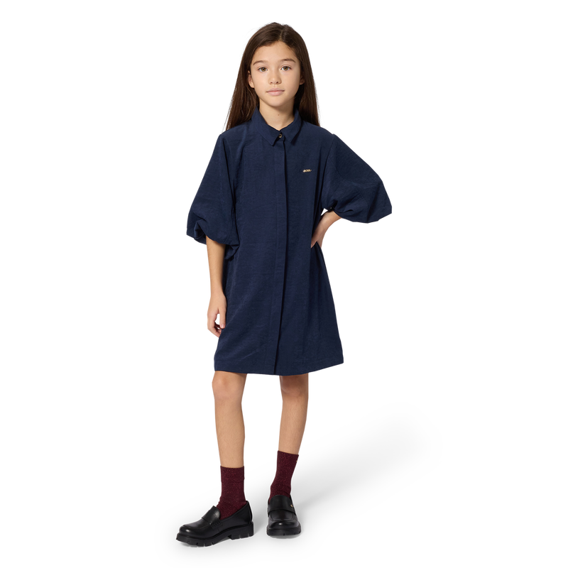 Kleid aus satin&eacute;en Satin BOSS 
                        M&Auml;DCHEN