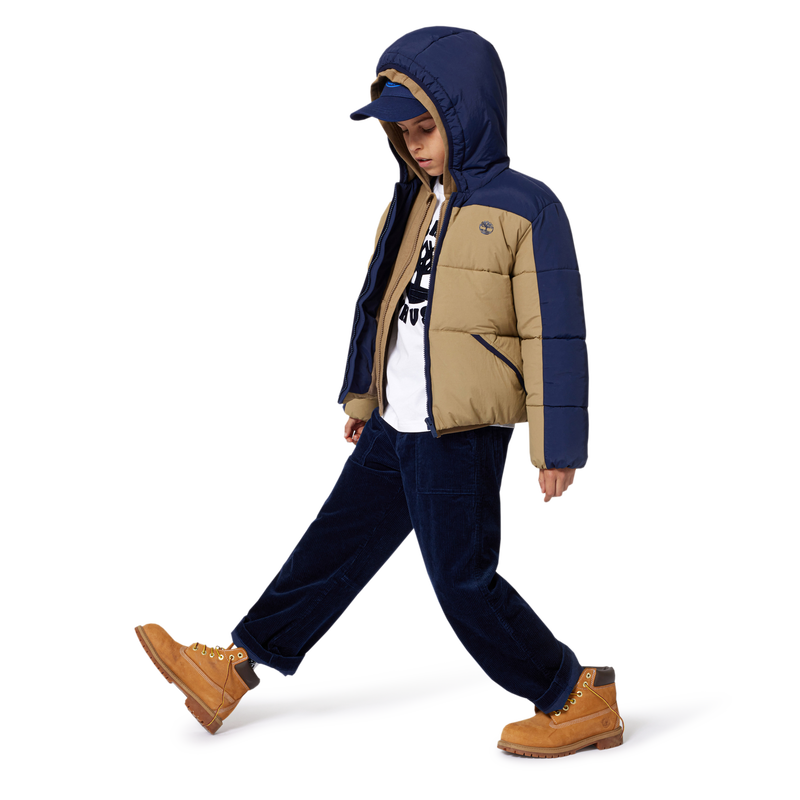 Wasserabweisende Daunenjacke mit Kapuze TIMBERLAND 
                        JUNGE