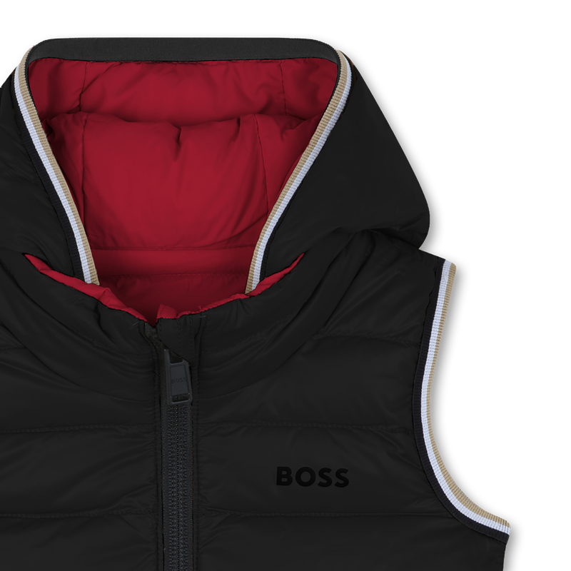 Wendbare &auml;rmellose Daunenjacke BOSS 
                        JUNGE