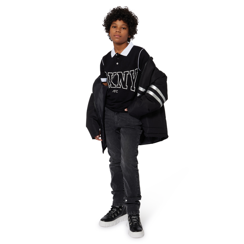 Geknöpftes, zweifarbiges Polo DKNY 
                        JUNGE