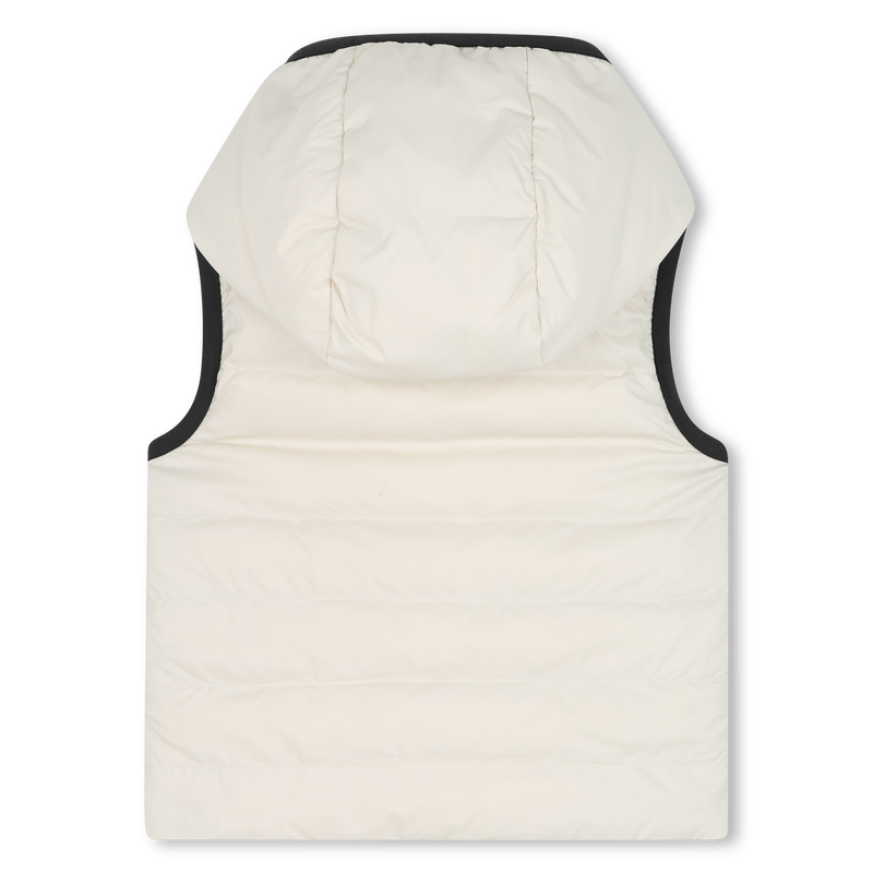 Wendbare &auml;rmellose Daunenjacke BOSS 
                        JUNGE