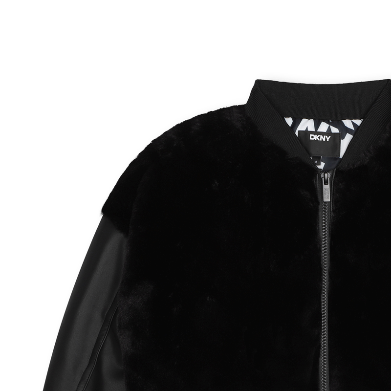 Jacke aus flauschigem Fleece DKNY 
                        M&Auml;DCHEN