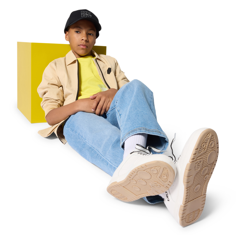 KURZ&Auml;RMELIGES T-SHIRT DKNY 
                        UNISEX