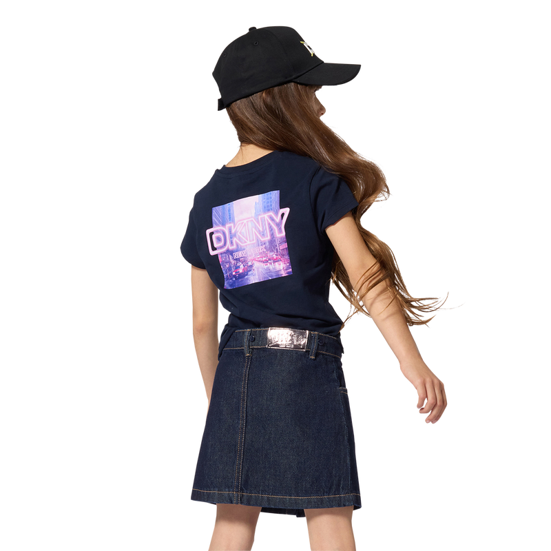 T-Shirt mit kurzen &Auml;rmeln DKNY 
                        M&Auml;DCHEN