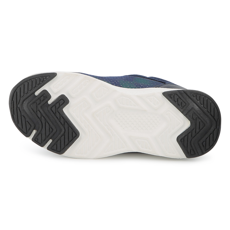 TURNSCHUHE HUGO 
                        JUNGE