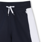 Dreifarbige Jogging-Bermudas BOSS 
                    JUNGE