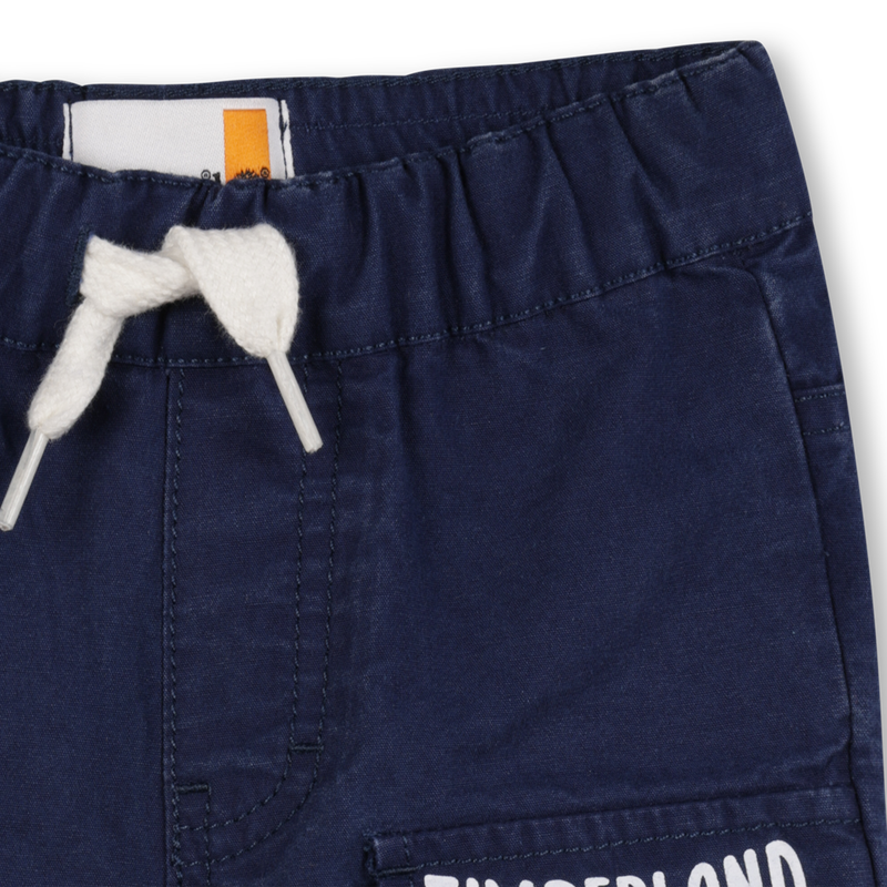 Shorts aus Gabardine TIMBERLAND 
                        JUNGE