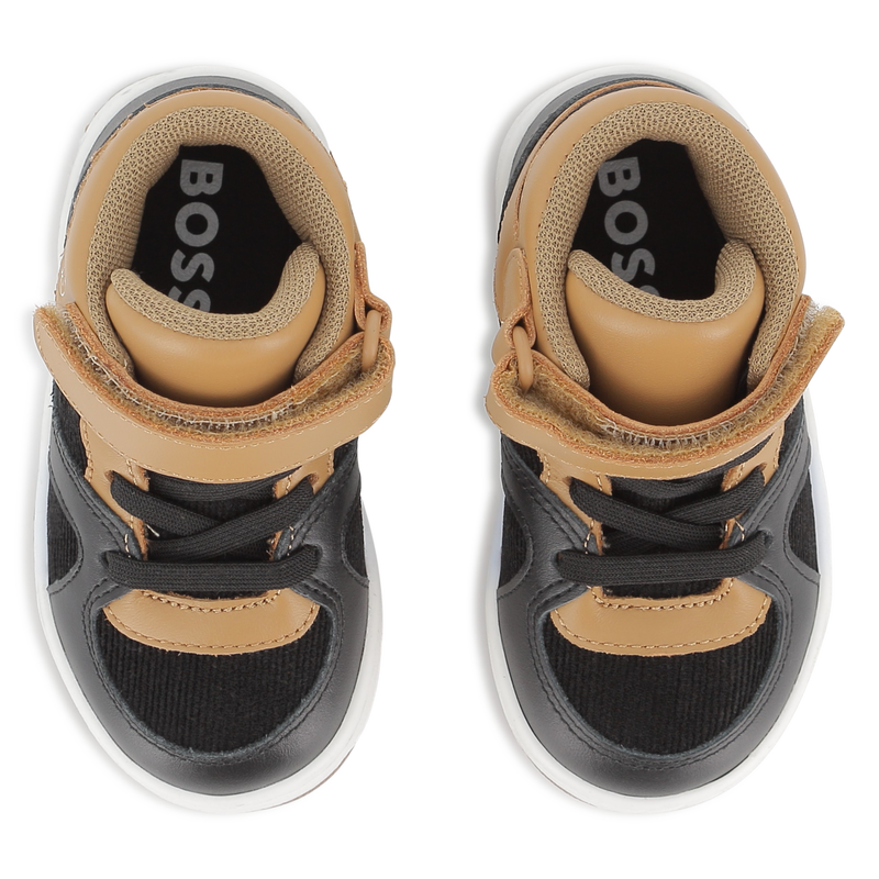 Sneaker mit elastischen Schn&uuml;rsenkeln BOSS 
                        JUNGE