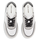 Low-Top-Sneakers mit Schn&uuml;rung MARC JACOBS 
                    JUNGE