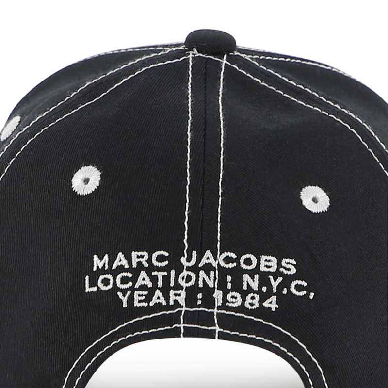 M&Uuml;TZE MARC JACOBS 
                        JUNGE
