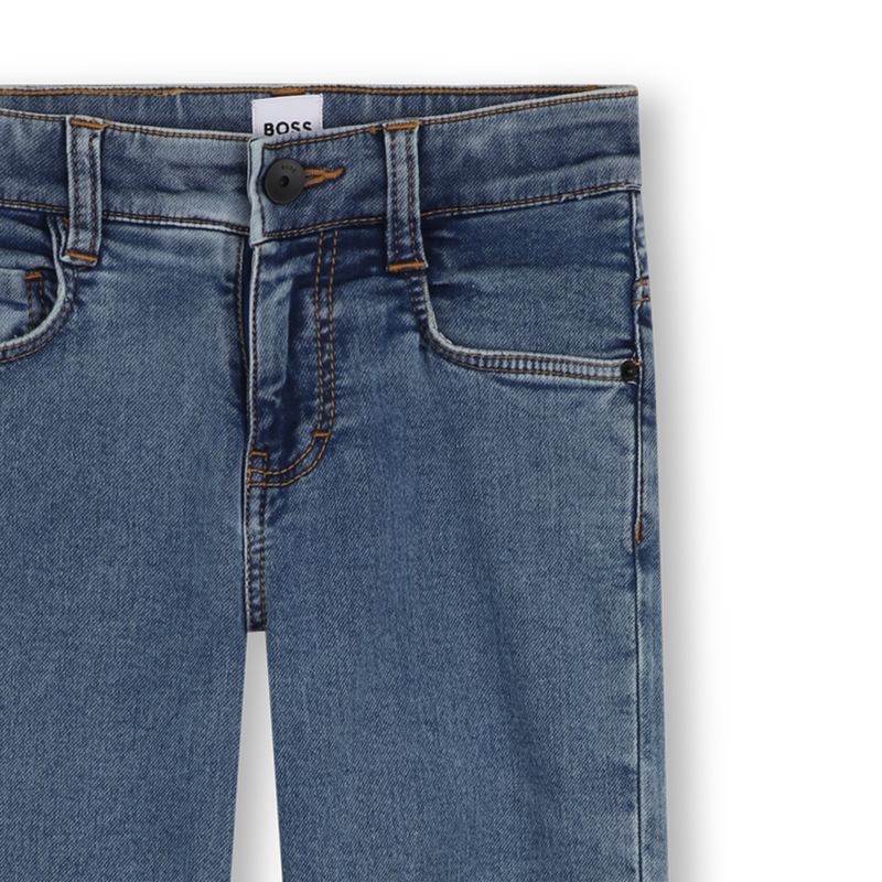 JEANS MIT NORMALER PASSFORM BOSS 
                        JUNGE