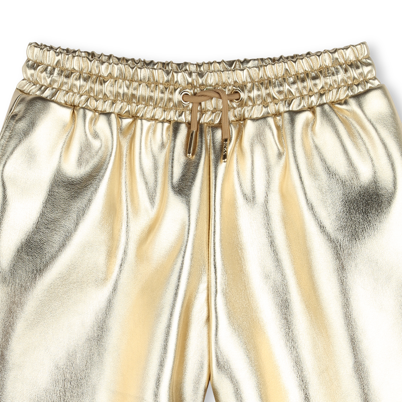 Goldene Shorts aus Kunstleder BOSS 
                        M&Auml;DCHEN