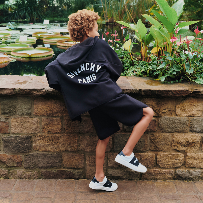 KAPUZENPULLOVER MIT REISSVERSCHLUSS GIVENCHY 
                        JUNGE