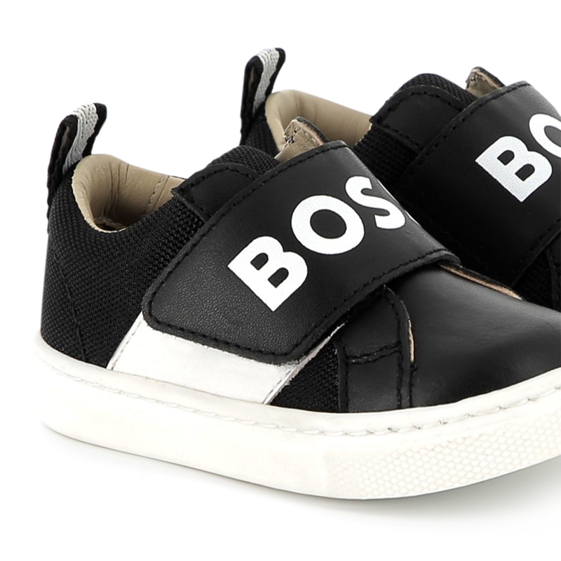 Leichte Sandalen mit Klett KARL LAGERFELD KIDS 
                        UNISEX