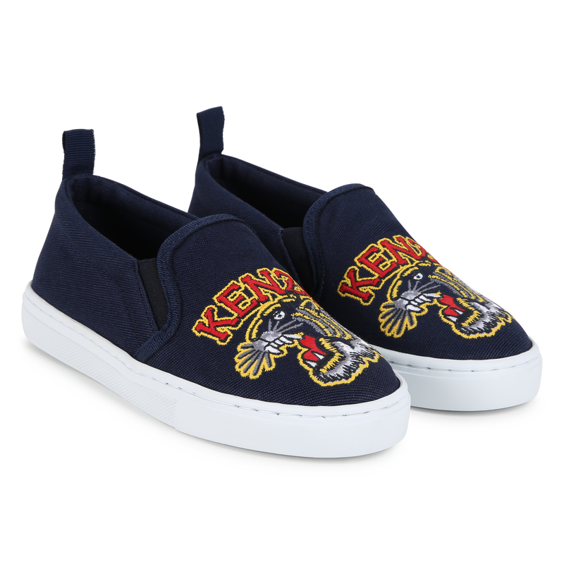 Schuhe mit Tigerstickerei KENZO KIDS 
                        UNISEX