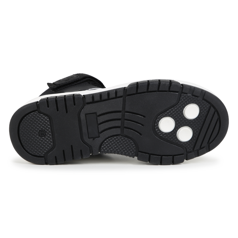 High-Top-Sneaker aus Leder KARL LAGERFELD KIDS 
                        JUNGE