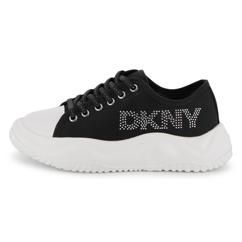 SNEAKER ZUM SCHN&Uuml;REN DKNY 
                        M&Auml;DCHEN