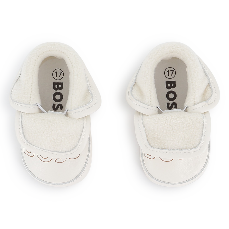 Weiche Lammfell-Hausschuhe BOSS 
                        UNISEX