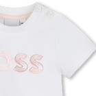 T-Shirt mit gl&auml;nzendem Druck BOSS 
                    M&Auml;DCHEN