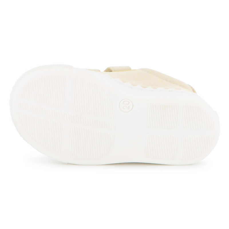 NIEDRIGE SNEAKER CHLOE 
                        M&Auml;DCHEN