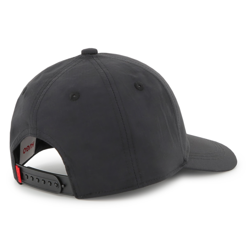 VERSTELLBARE KAPPE HUGO 
                        UNISEX