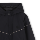 Windjacke mit kapuze BOSS 
                    JUNGE