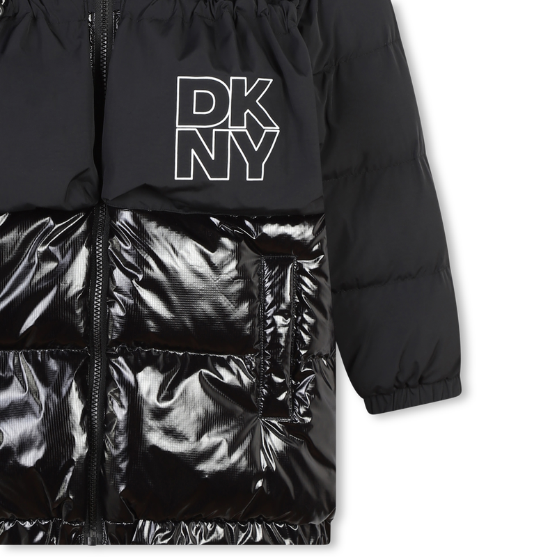 Steppjacke mit Kapuze DKNY 
                        M&Auml;DCHEN