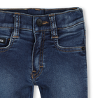 Jeans mit nieten auf der r&uuml;ckseite BOSS 
                    JUNGE