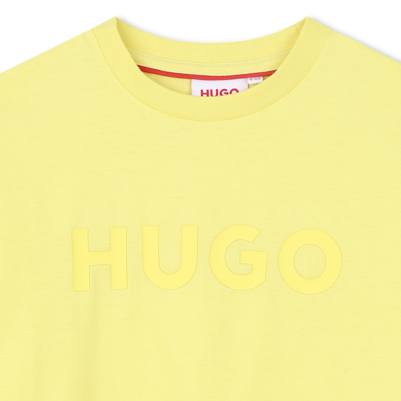 KURZ&Auml;RMELIGES T-SHIRT HUGO 
                        JUNGE