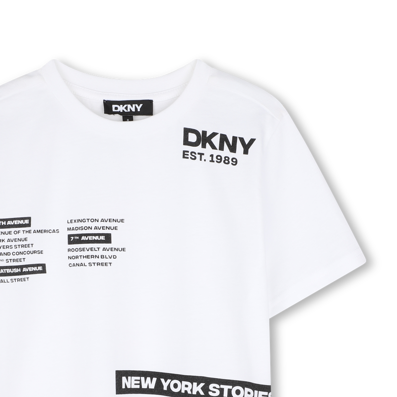 SET AUS T-SHIRT UND BERMUDASHORTS DKNY 
                        JUNGE