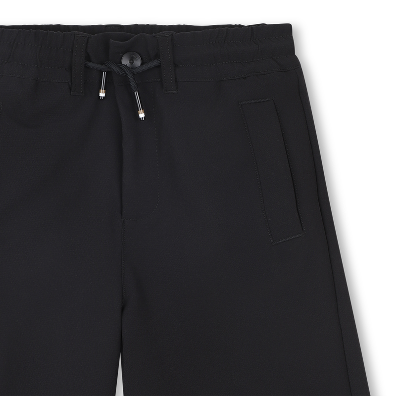 Gekn&ouml;pfte Jogging-Bermudas BOSS 
                        JUNGE