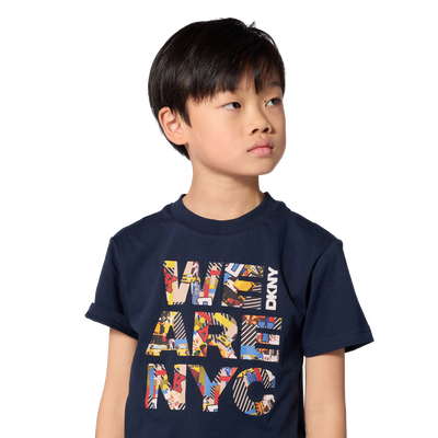 T-Shirt mit kurzen &Auml;rmeln DKNY JUNGE