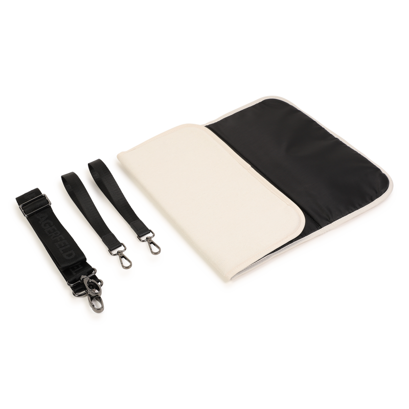 Wickeltasche mit Badge KARL LAGERFELD KIDS 
                        UNISEX