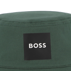 Reversibler bob BOSS 
                    JUNGE