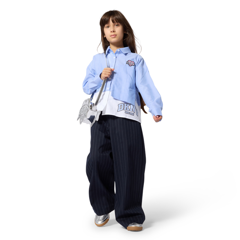 Weit geschnittene Hose DKNY 
                        M&Auml;DCHEN